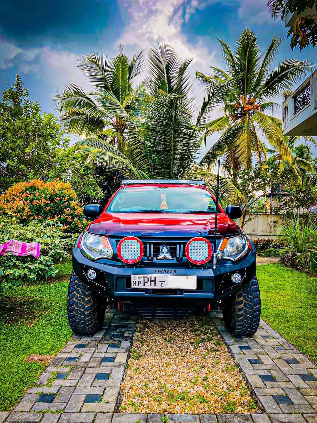 Mitsubishi L200 Triton