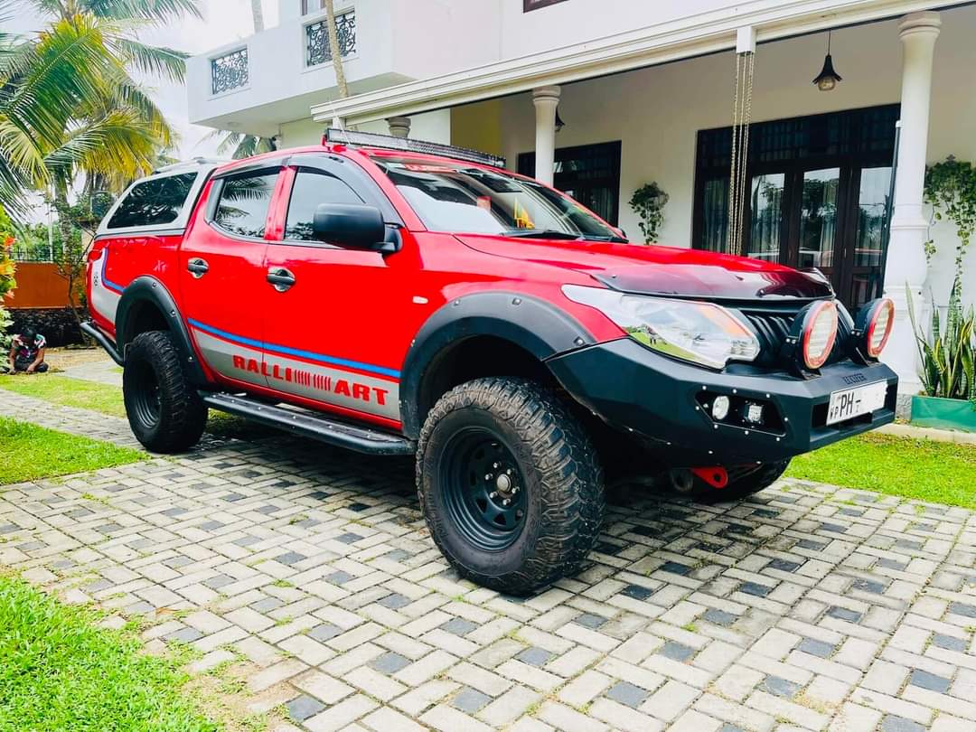 Mitsubishi L200 Triton