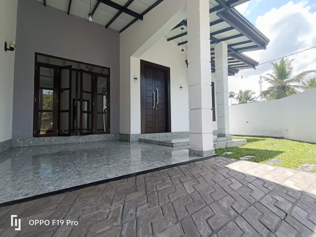 House for sale – Kadawatha
