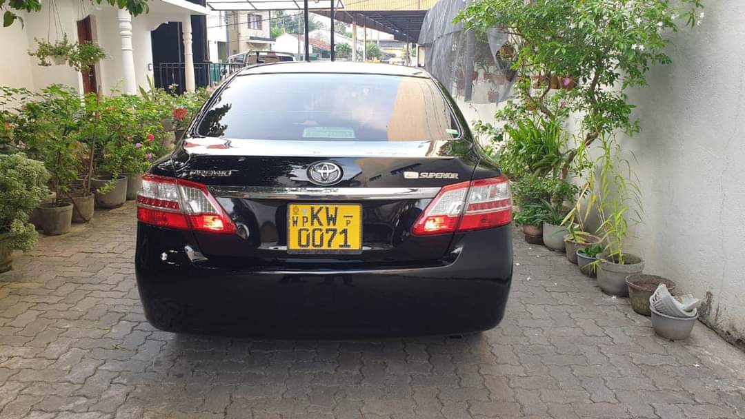 Toyota Premio G grade