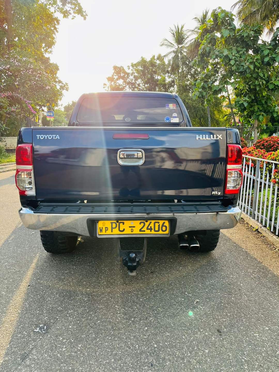 Toyota hilux for sale sri lanka