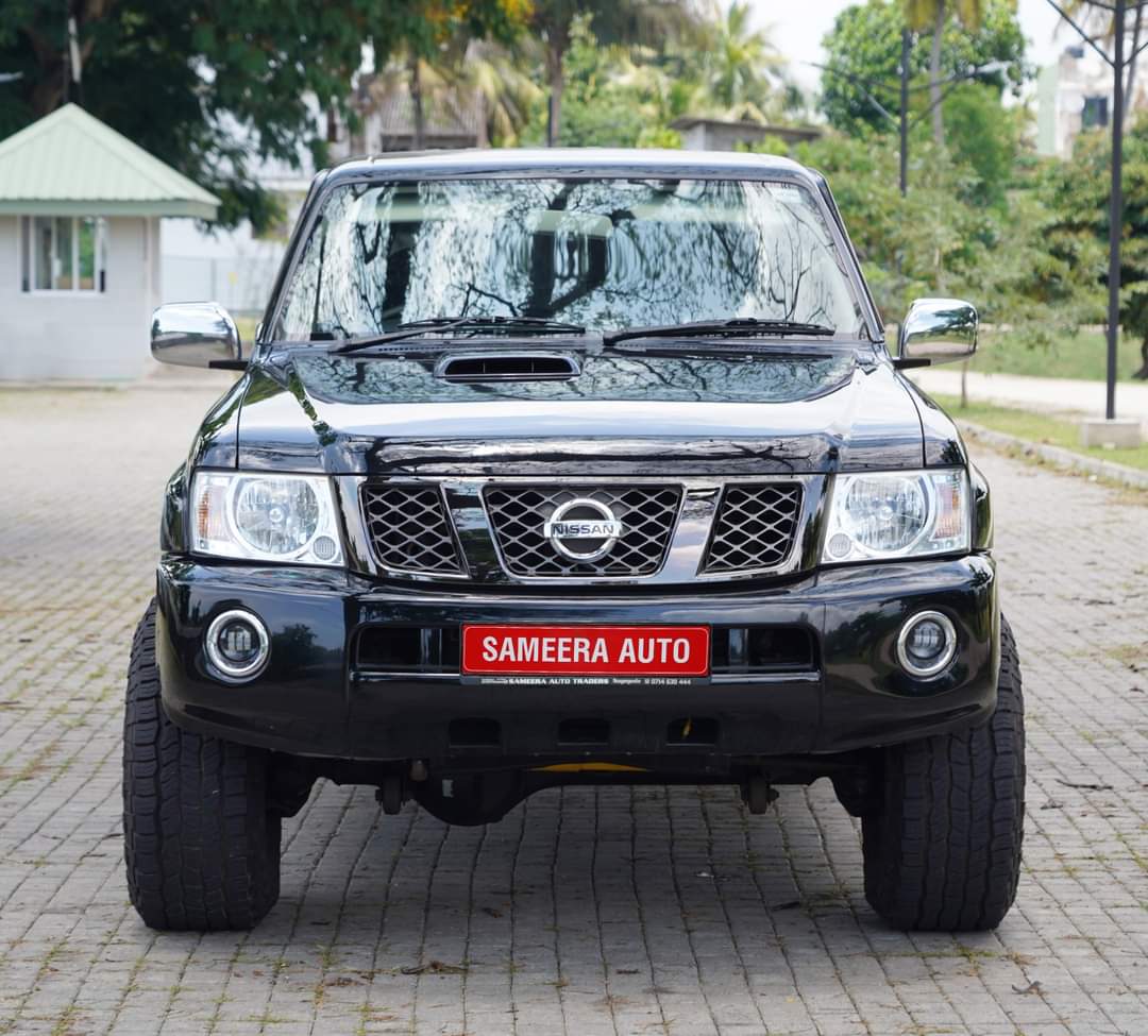 Nissan Patrol y61 2016