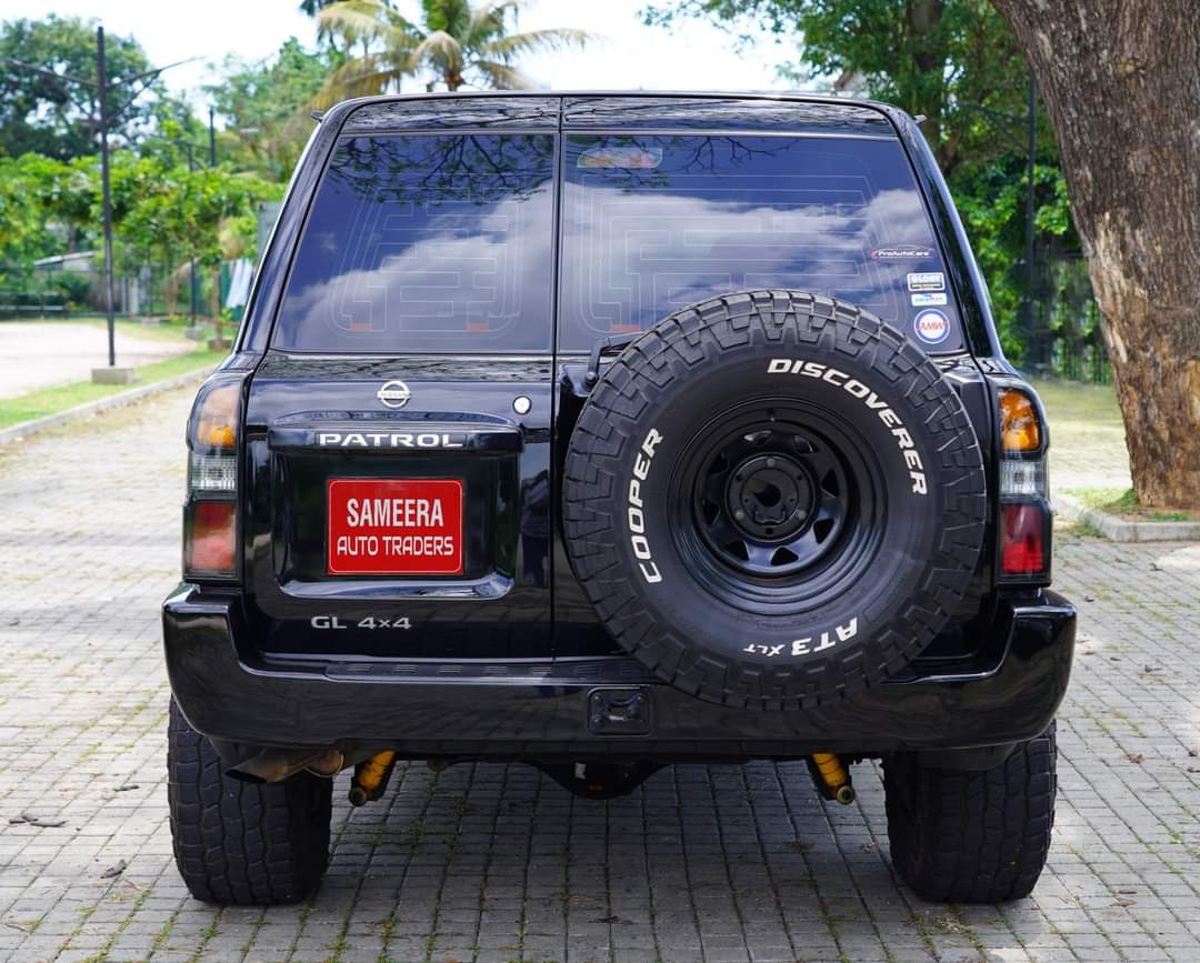 Nissan Patrol y61 2016