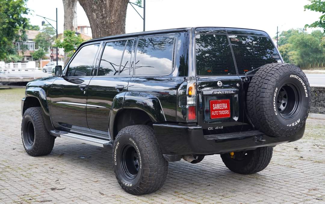 Nissan Patrol y61 2016