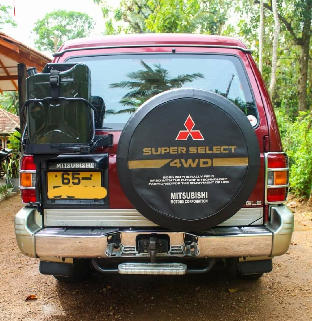 Mitsubishi Montero 1998