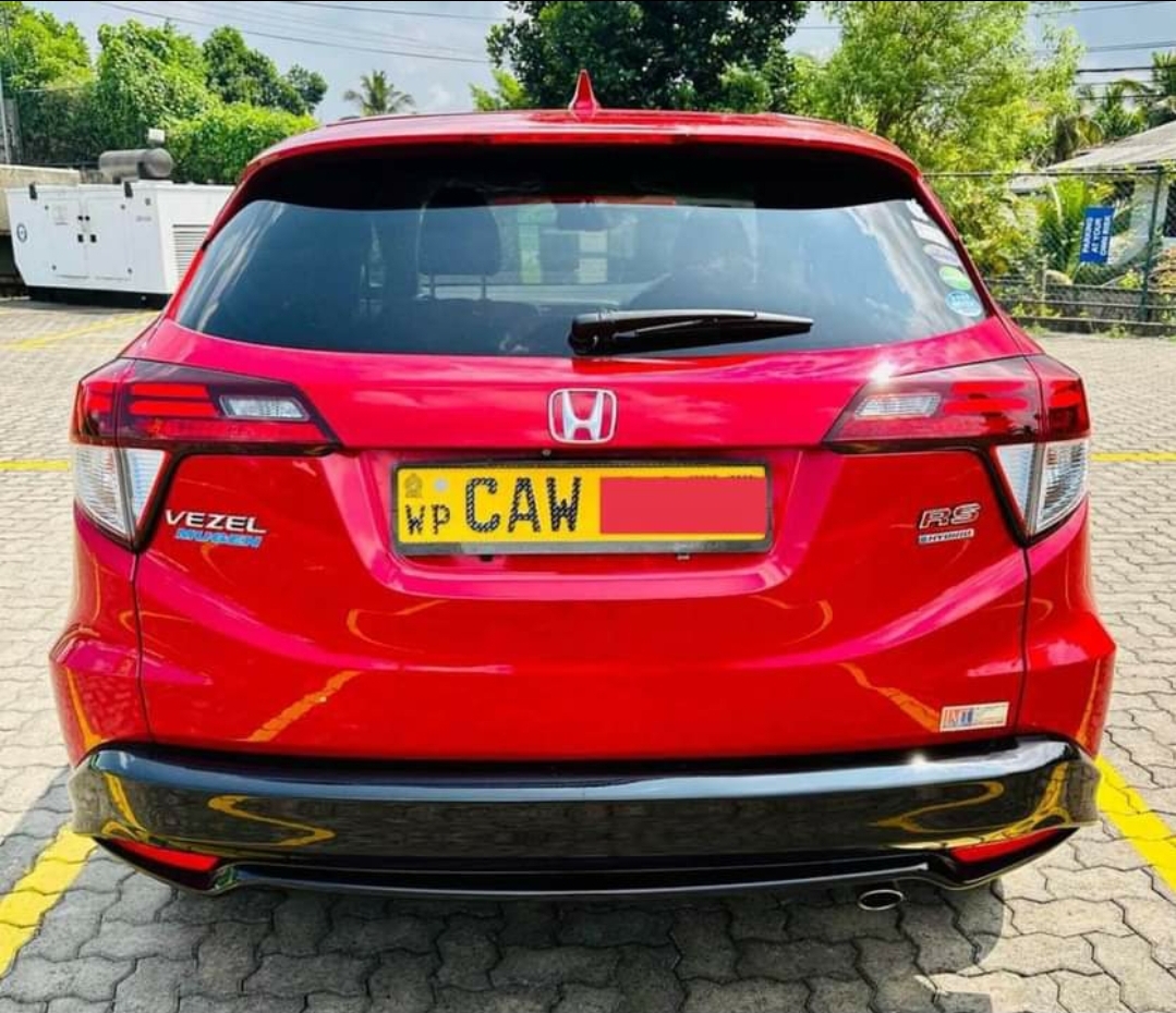 Honda vezel 2017
