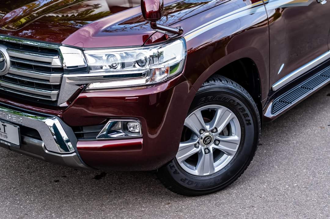 Toyota land cruiser v8 for sale