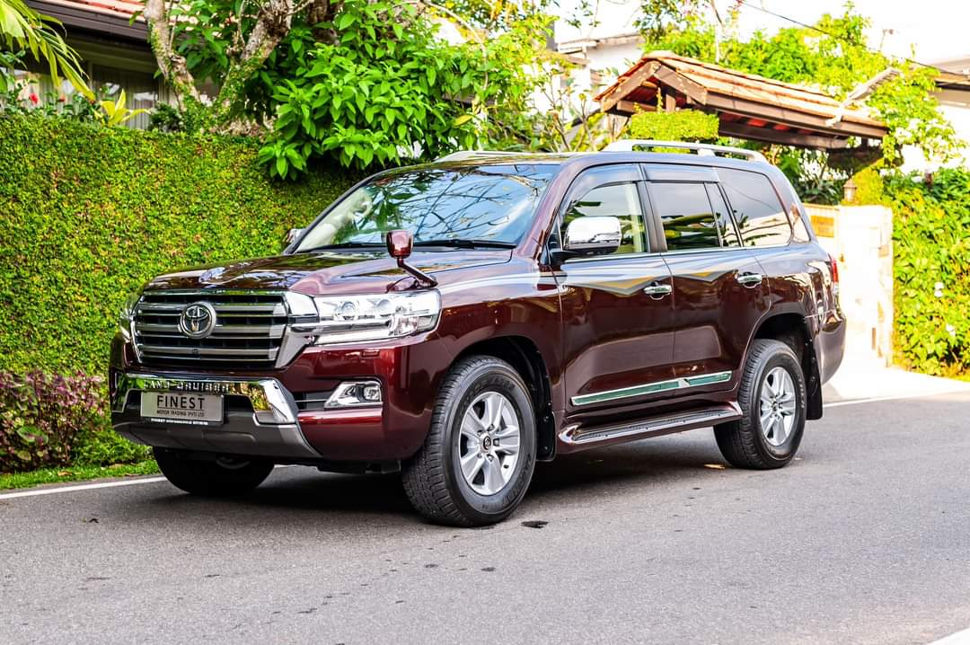 Toyota land cruiser v8 for sale