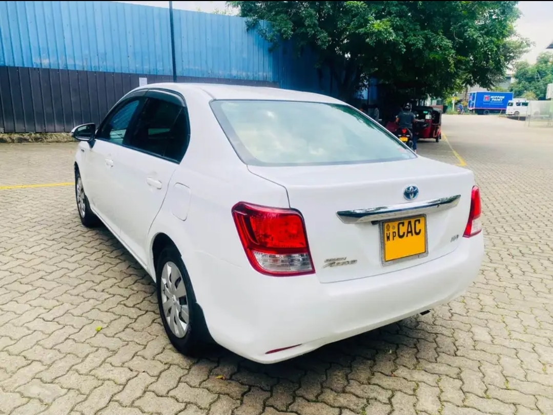 Toyota axio 2014 for sale sri lanka