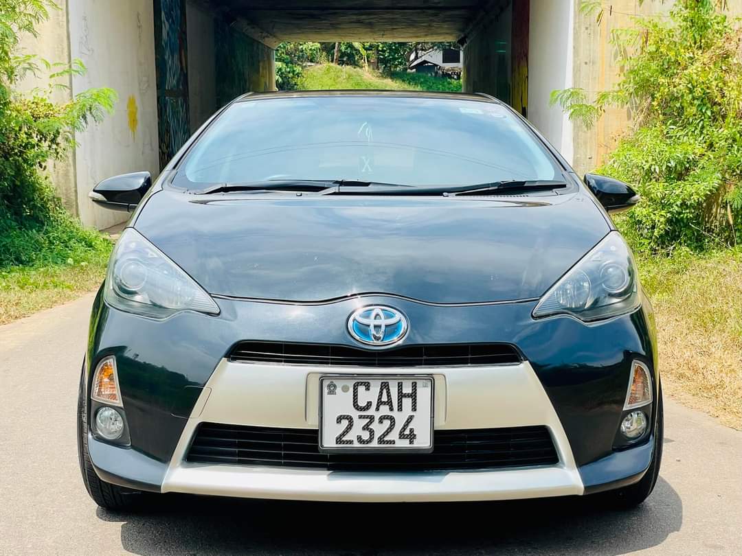 Toyota aqua for sale sri lanka