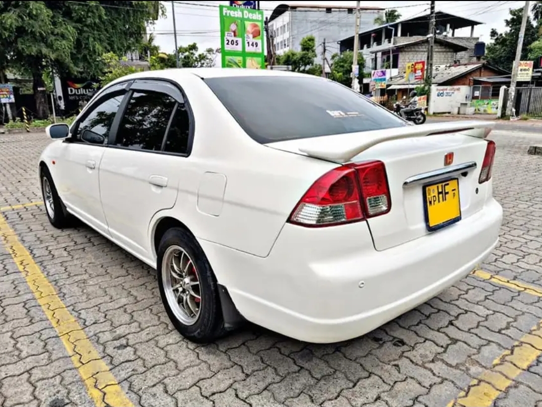 Honda civic ES1 for sale sri lanka