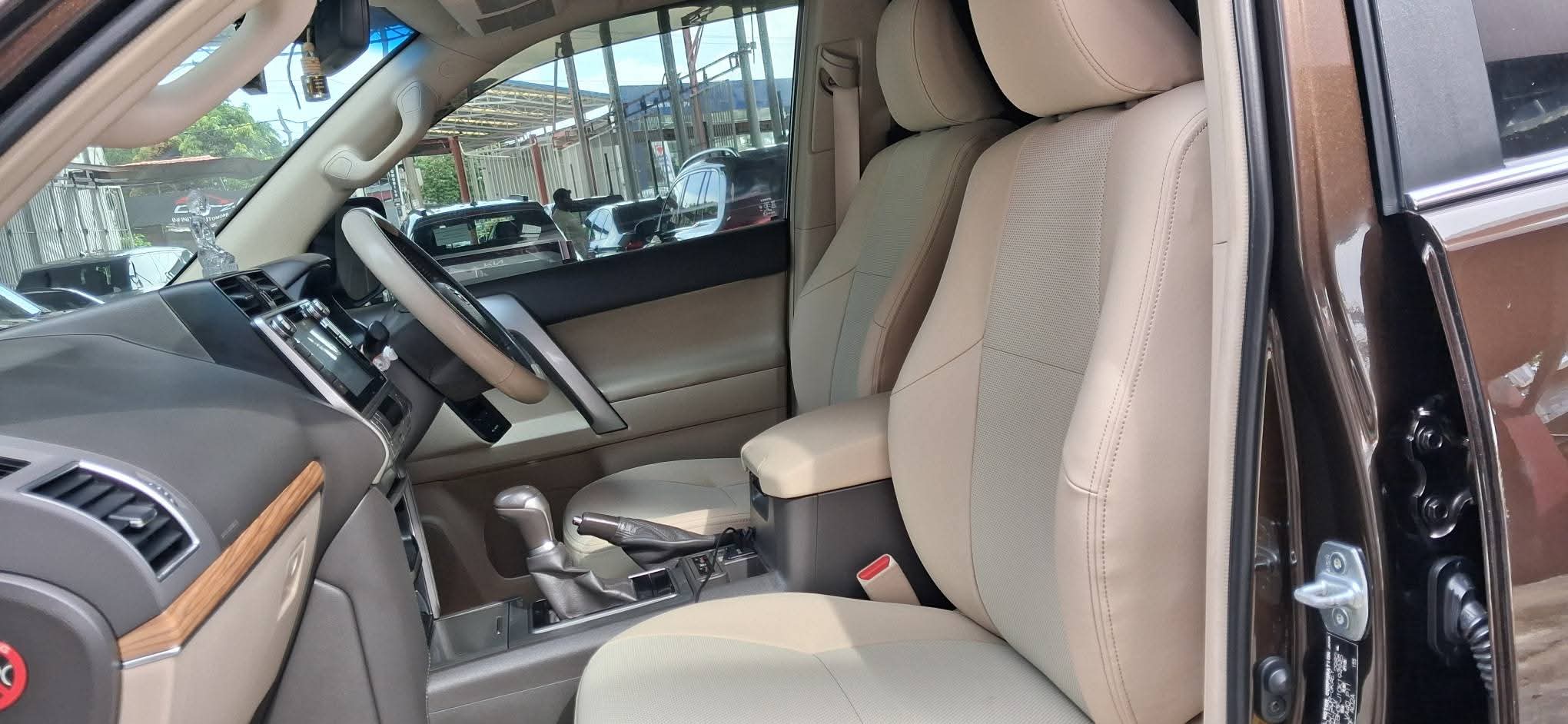 Toyota landcruiser Prado vx