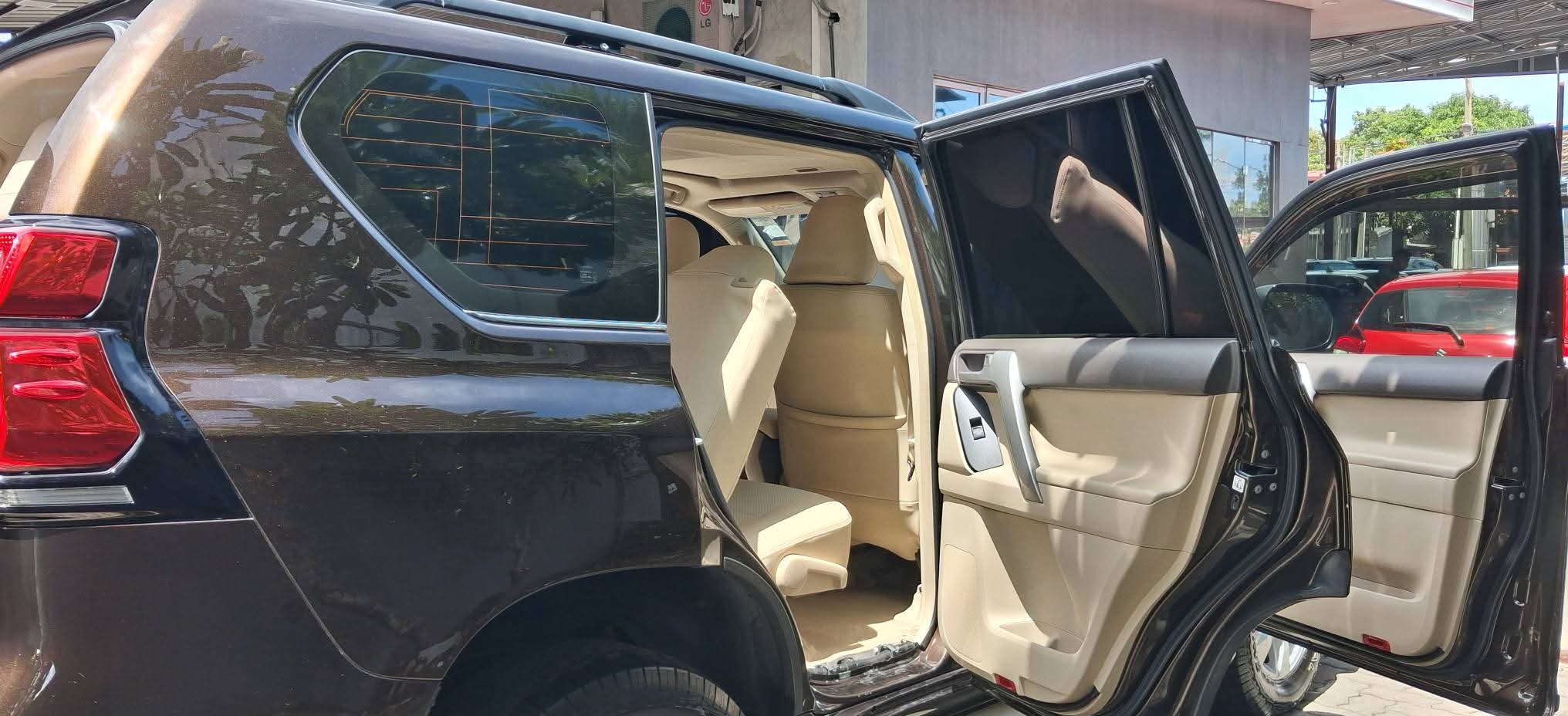 Toyota landcruiser Prado vx