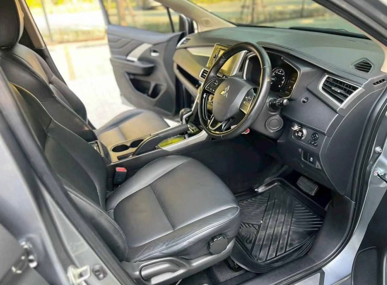Mitsubishi xpander for rent Sri la