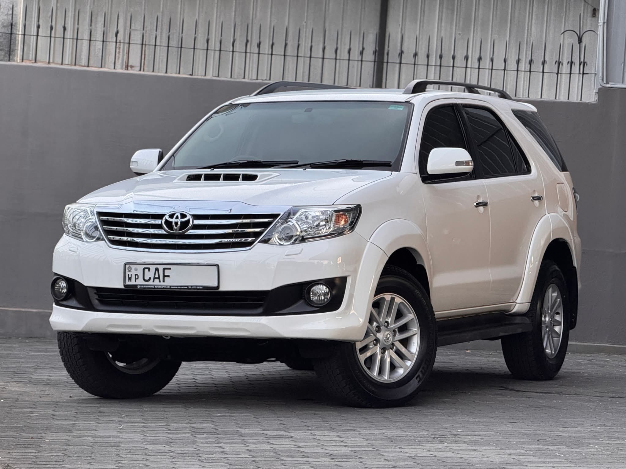Toyota fortuner for sale sri lanka