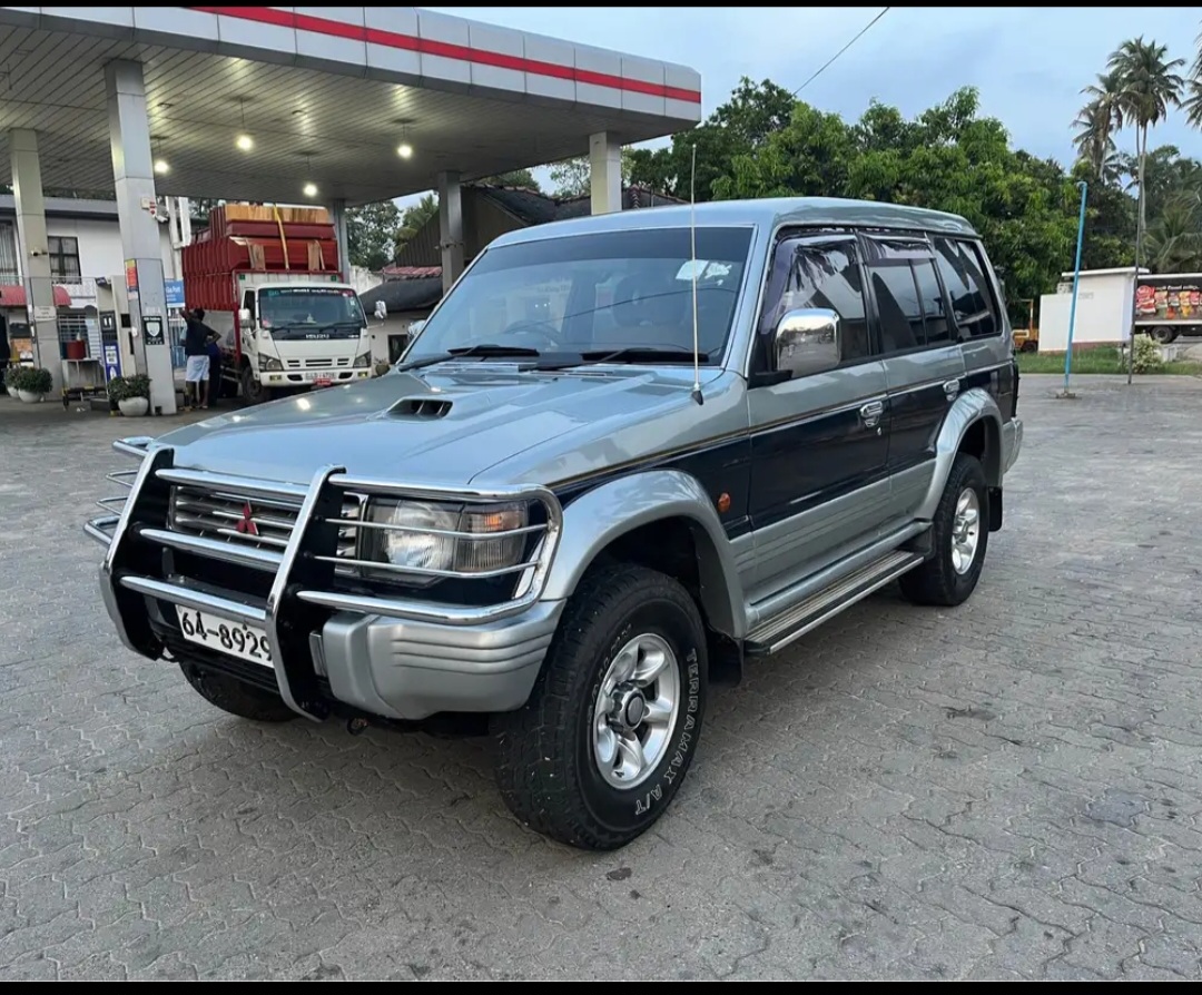 Mitsubishi Pajero sale in Sri lanka