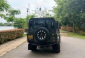 Land rover defender sri lanka