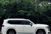 Toyota land cruiser LC300 sri lanka
